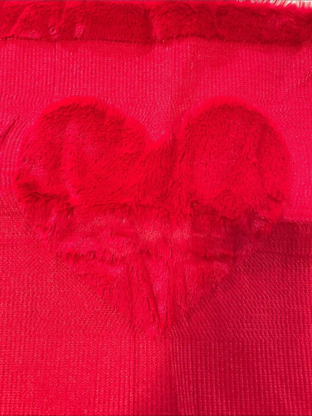 Red Heart textured Pillow Covers - Set of 2 new